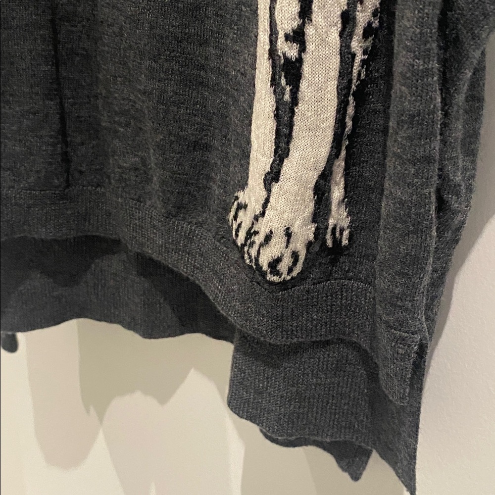 NWT French Connection 100% Wool “Dog” Long Sleeve Crewneck Sweater Grey Size XS - Picture 3 of 8